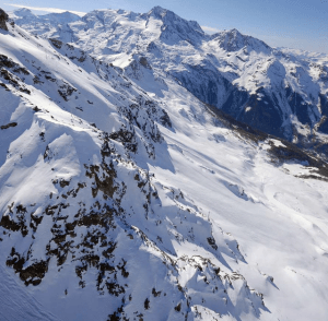 Une avalanche, cinq blessés